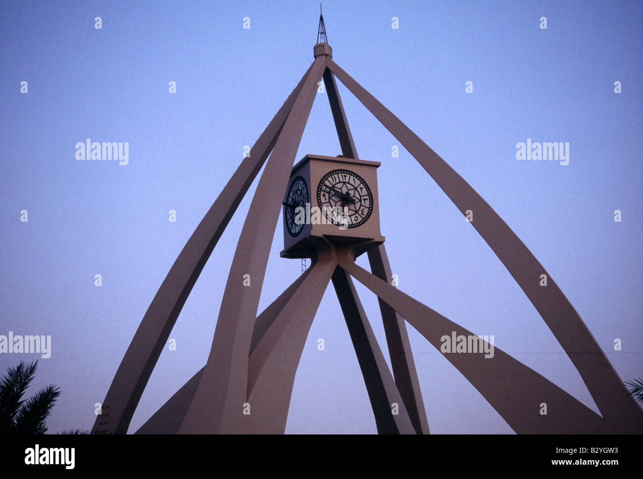 Dubai UAE Deira Torre a spirale Roundabout architetto Ziki Homsi Foto Stock