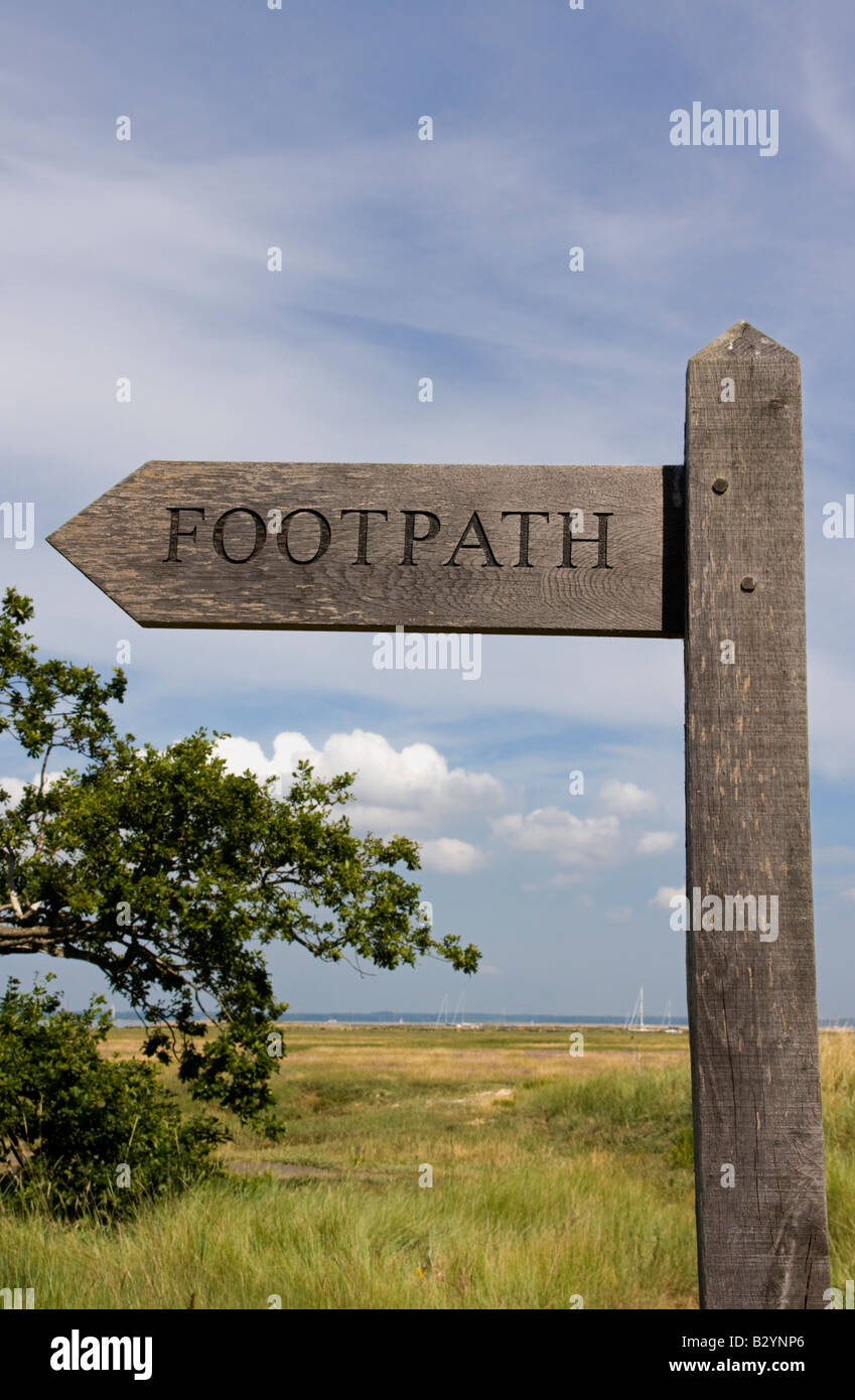 Sentiero segno a Newtownl Riserva Naturale, l'Isola di Wight, Regno Unito Foto Stock
