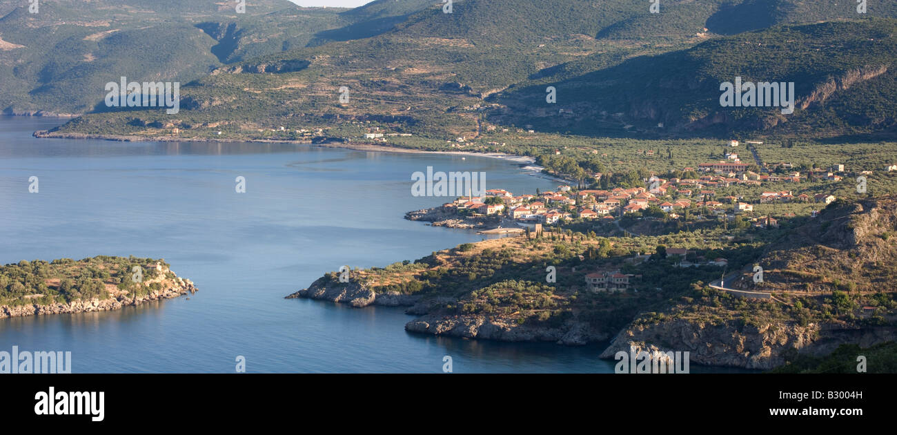 Vista panoramica della città di Kardamili Mani penisola del Peloponneso Grecia Foto Stock