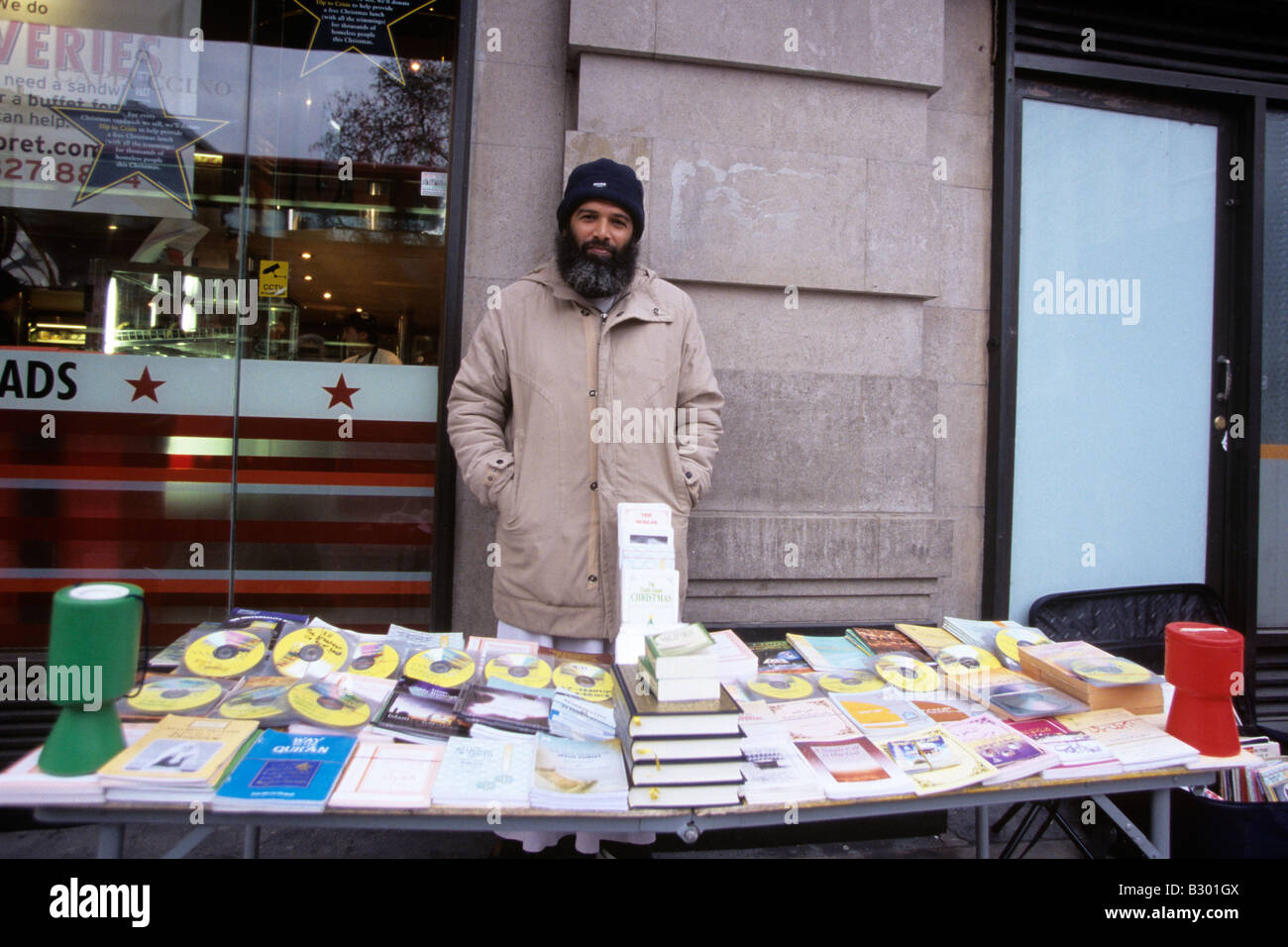 Un predicatore islamico a Londra. Foto Stock