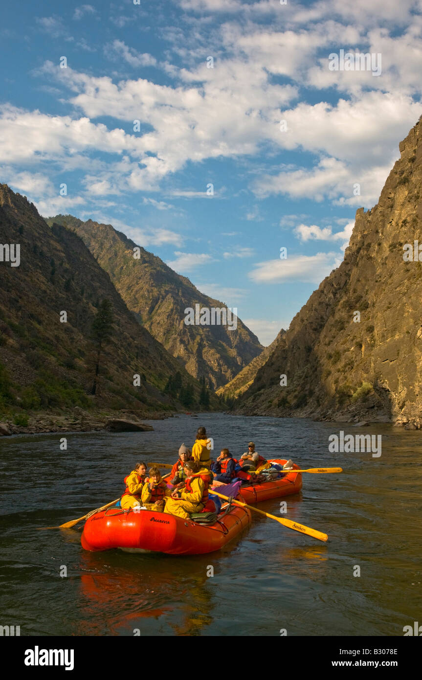 Idaho, Rafting sul famoso in tutto il mondo la forcella centrale del fiume di salmoni nella chiesa di Frank deserto di non ritorno Foto Stock