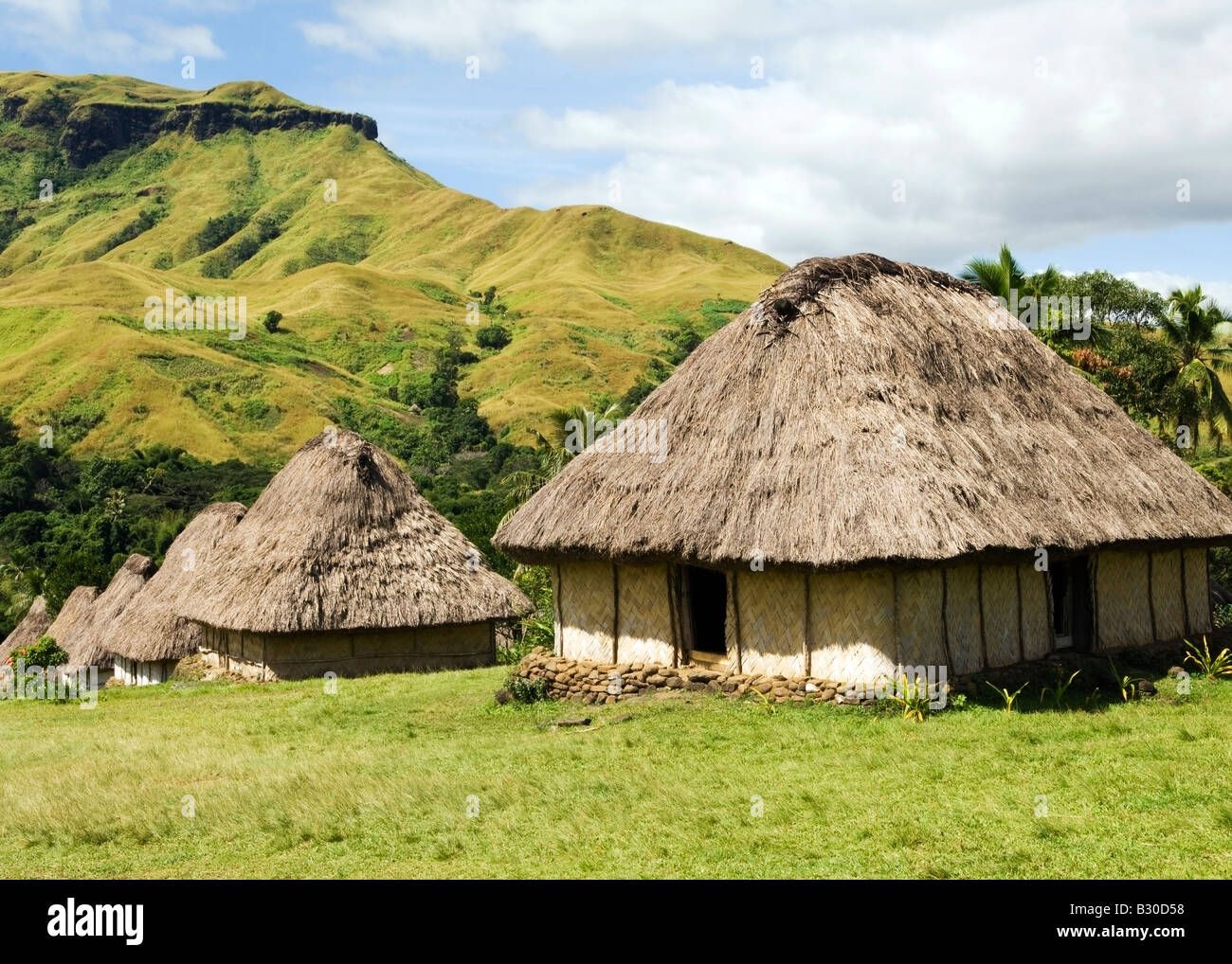 Il pittoresco villaggio di Navala, Viti Levu, Isole Fiji Foto Stock