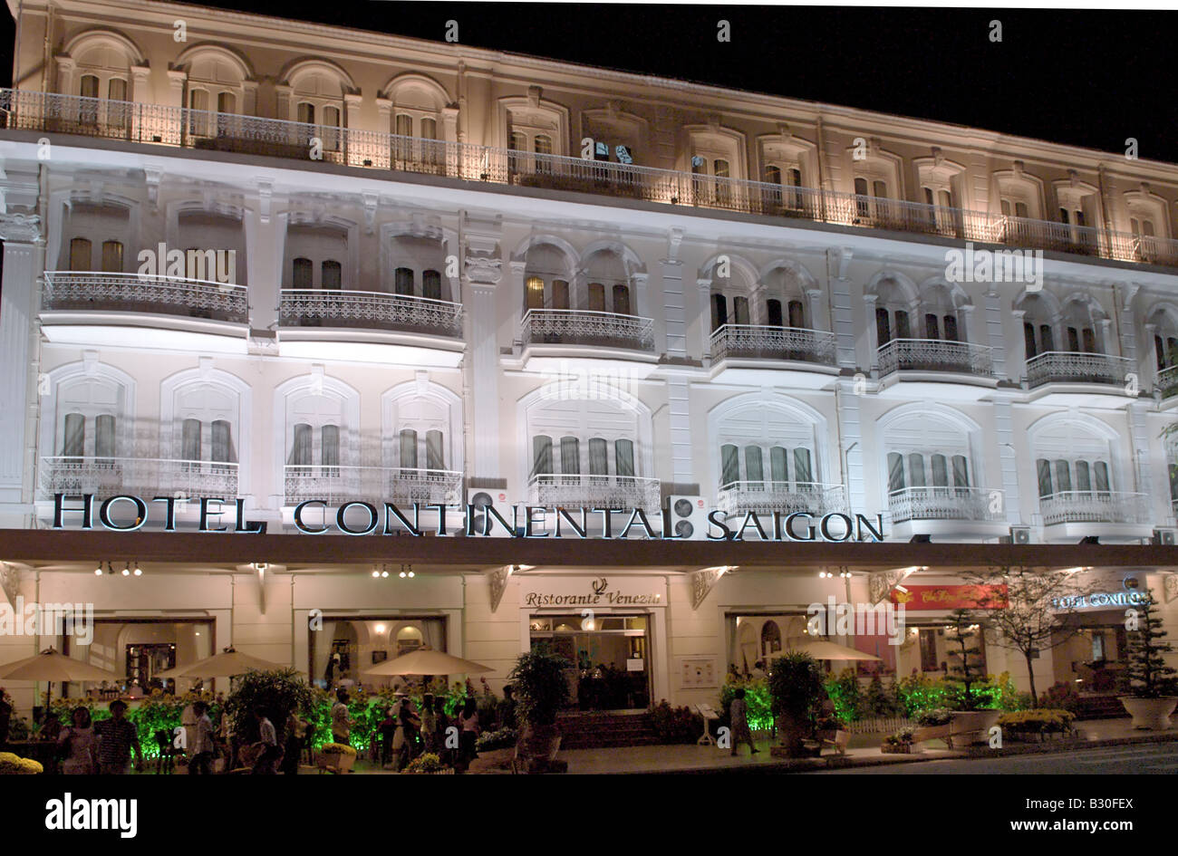 Hotel Continental Saigon di notte Saigon Vietnam Foto Stock