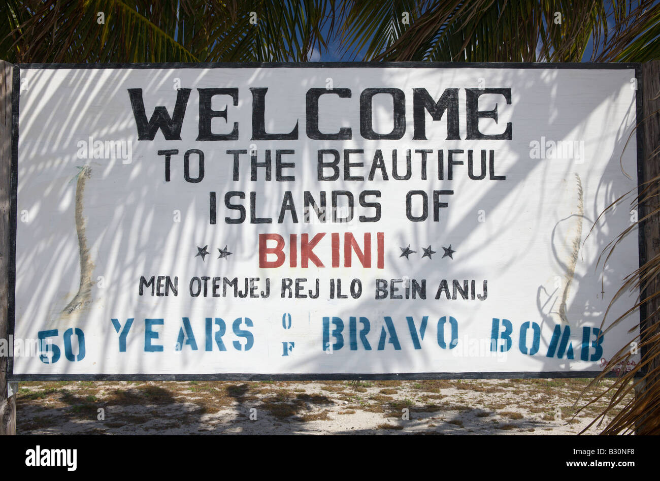 Segno in Bikini Isole Marshall Bikini Atoll Micronesia Oceano Pacifico Foto Stock