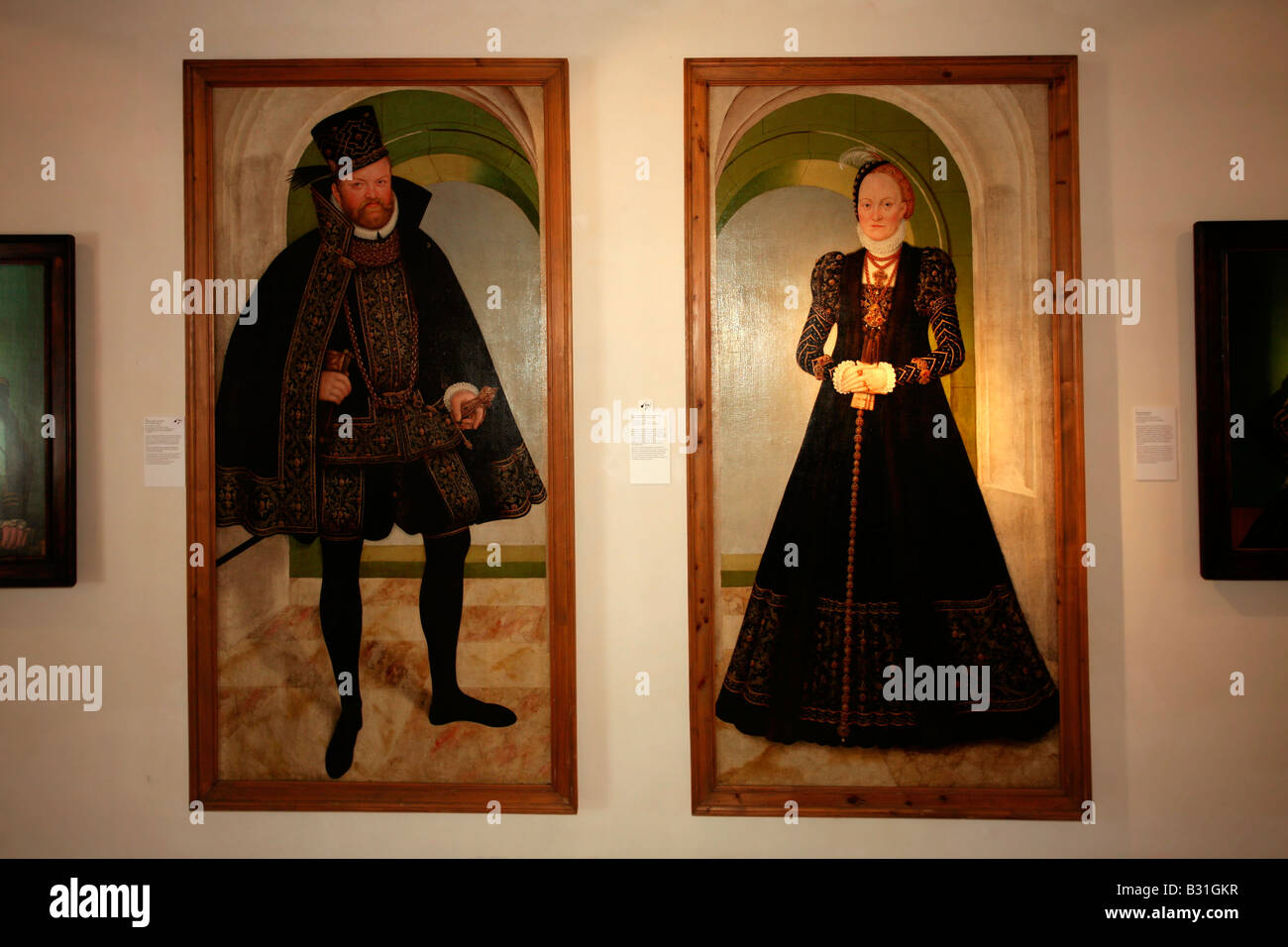 Innsbruck: Schloss Ambras: Habsburg righelli dipinti Foto Stock