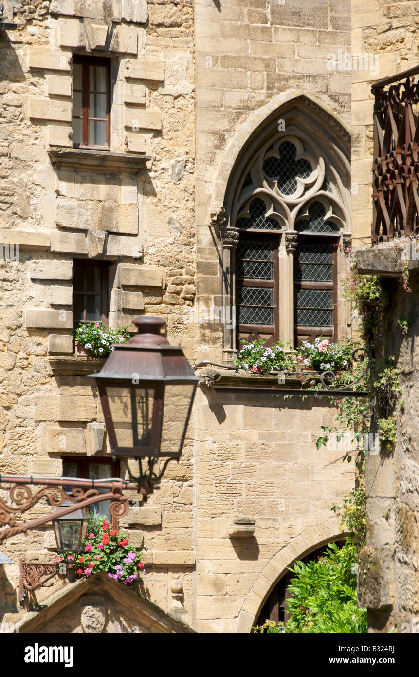 Medievale edifici francese a Sarlat la Caneda, Perigord, Dordogne, Francia Foto Stock