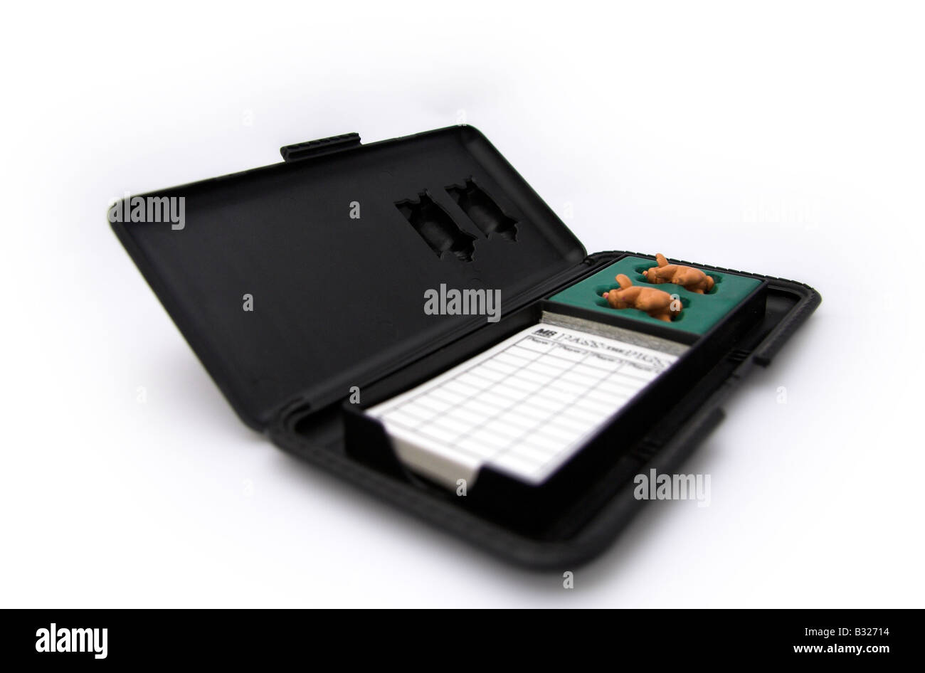 Passare i suini pocket gioco, sfondo bianco Foto Stock