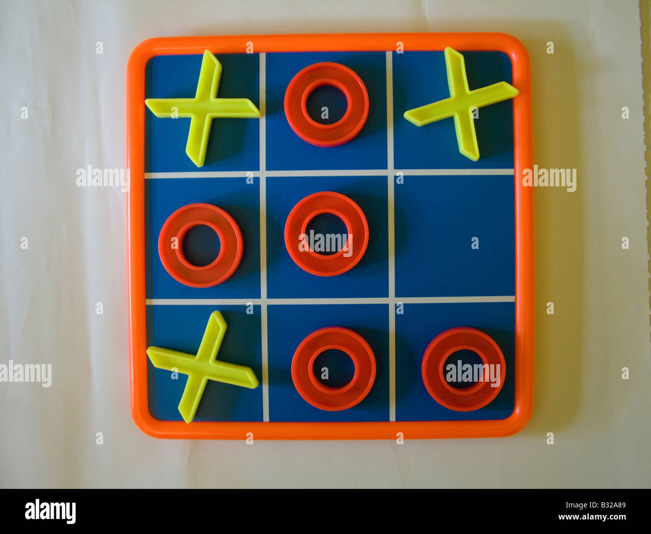 X e o gioco di bordo Foto Stock