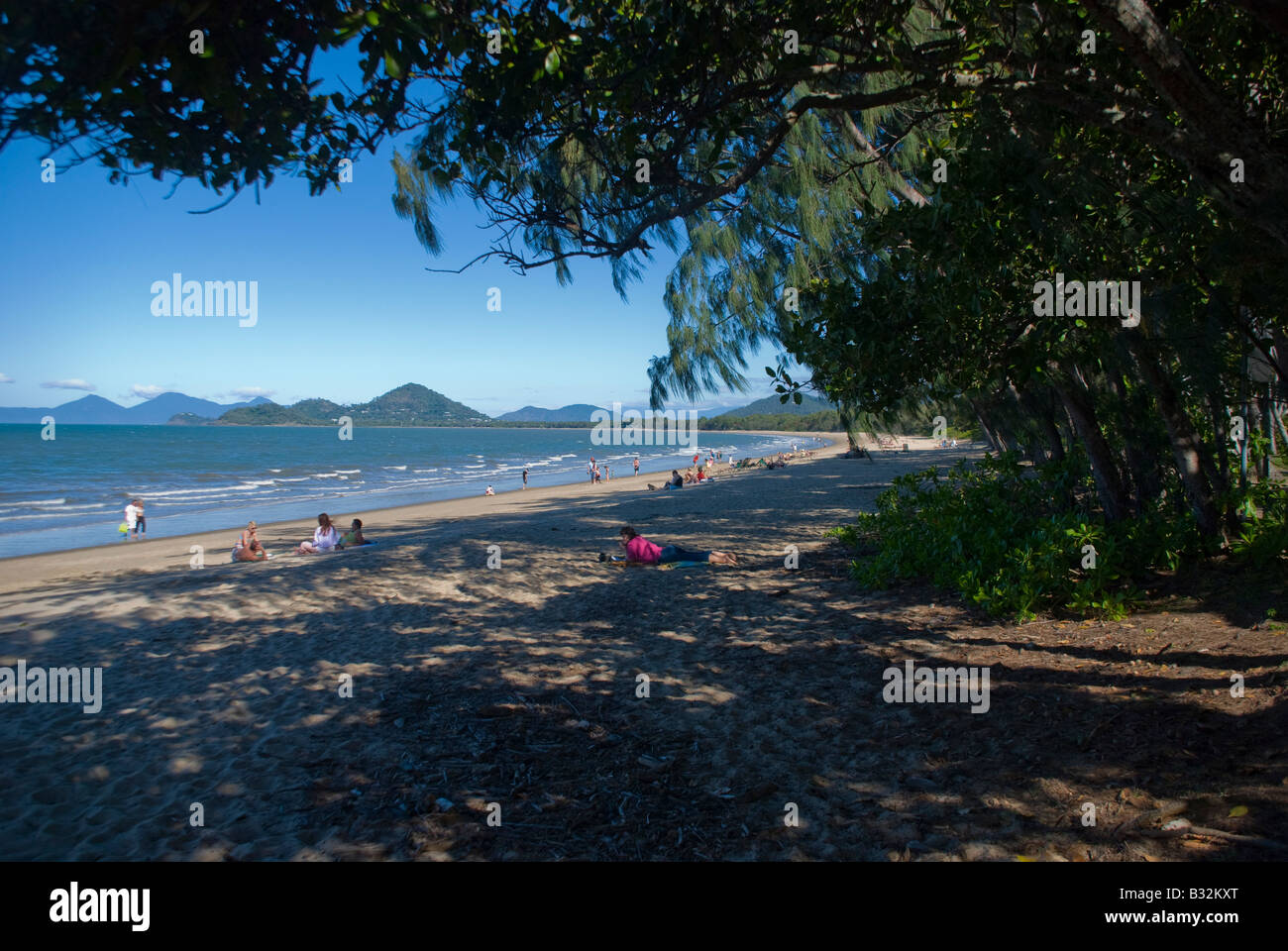 Palm Cove Beach vicino a Cairns nel Queensland Foto Stock