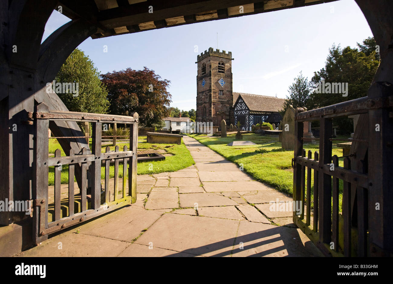 Regno Unito Cheshire Knutsford Peover inferiore St Oswalds Chiesa Foto Stock