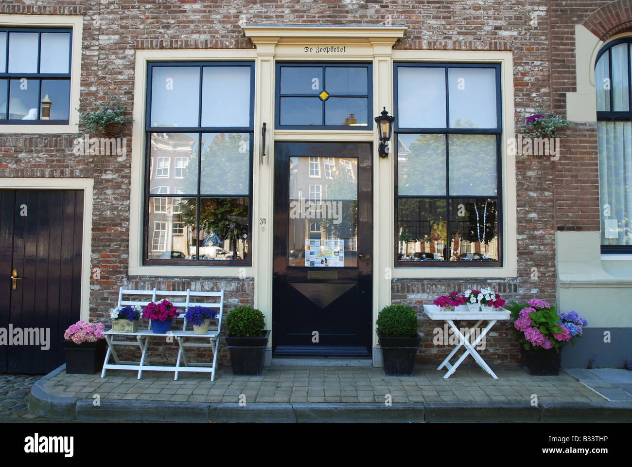 Tipica casa olandese a Kinderdijk Middelburg Foto Stock