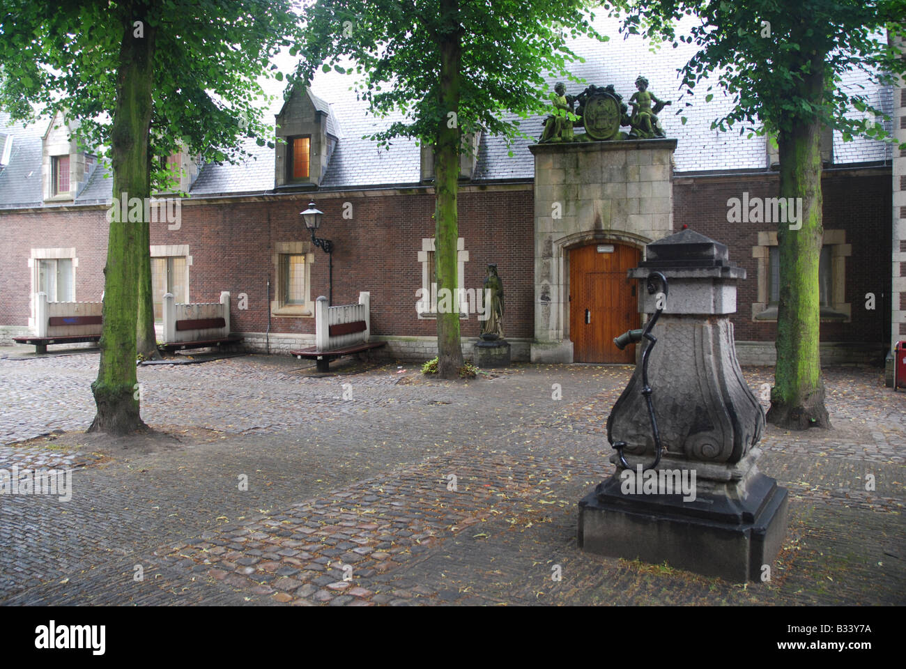 Cortile dietro il municipio di Middelburg, Paesi Bassi Zeeland Foto Stock