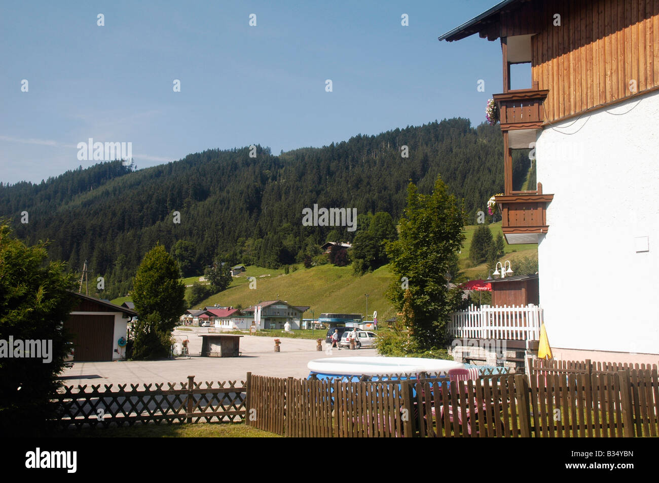 Austria Austria Superiore Gosau villaggio nelle montagne del Dachstein Foto Stock