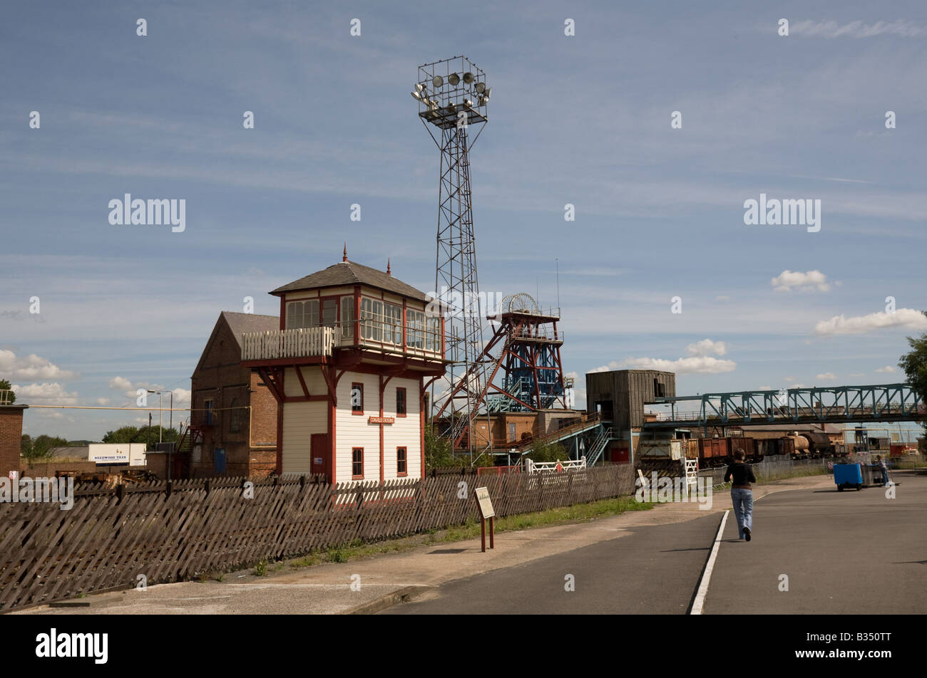 Snibston Discovery Park, Coalville, Leicester. Ex miniera di carbone Leics GB UK museo minerario di trasporto del carbone il giorno fuori attrazione turi Foto Stock
