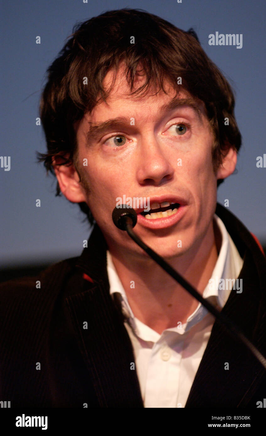 Rory Stewart Autore e diplomatico raffigurato all'Guardian Hay Festival 2008 Hay on Wye Powys Wales UK UE Foto Stock