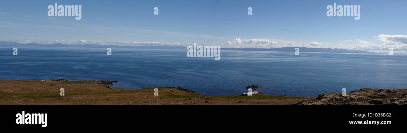 Paesaggio e la vasta area aperta in Bjarnarfjordur a Strandir Islanda Foto Stock