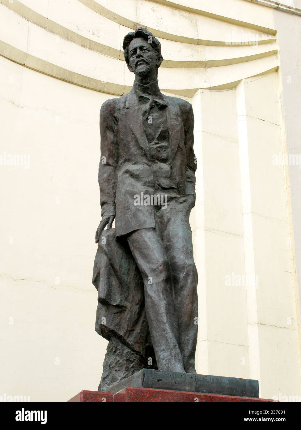 Statua di Anton Pavlovich Chekhov, famoso scrittore russo Foto Stock