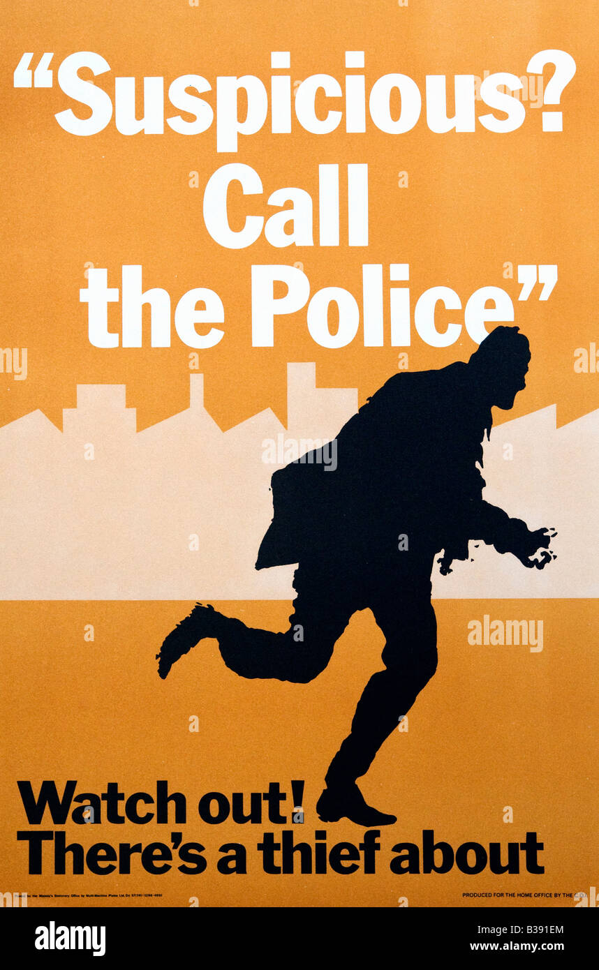 Guardare fuori c'è un ladro circa originale di prevenzione della criminalità Poster 1968 Ufficio centrale di informazione degli anni sessanta per solo uso editoriale Foto Stock