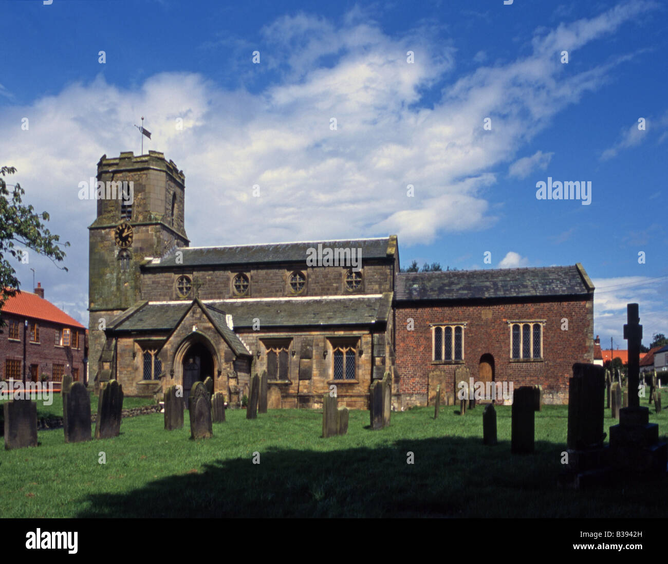 La chiesa di San Michele Bempton, nei pressi di Bridlington, nello Yorkshire, Inghilterra, Regno Unito Foto Stock