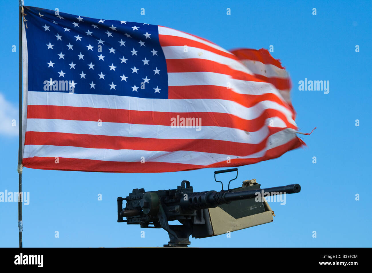 Bandiera americana e mitragliatrice Foto Stock