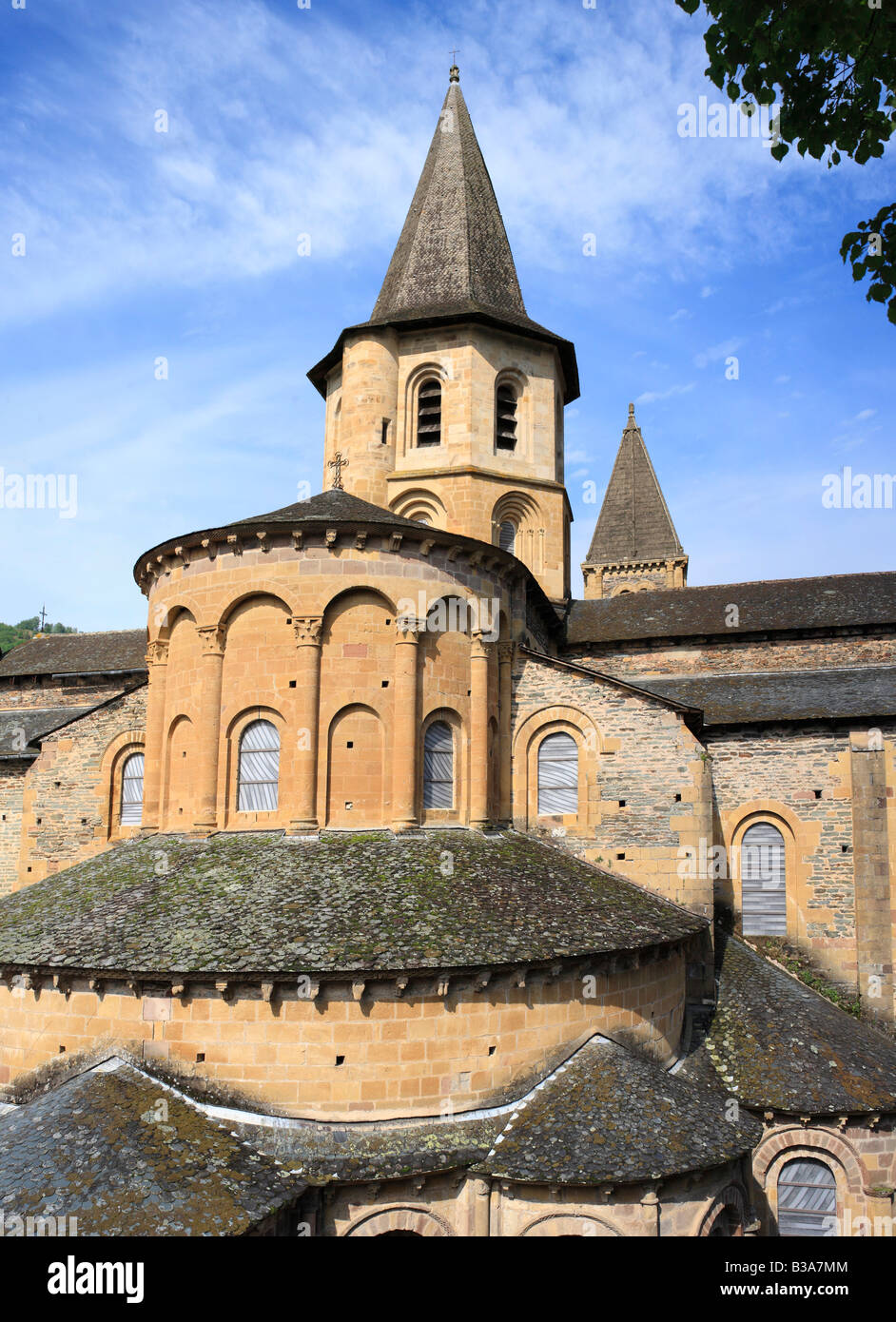 Sainte-Foy abbaziale (1124), Conques, Aveyron, Midi-Pirenei, Francia Foto Stock