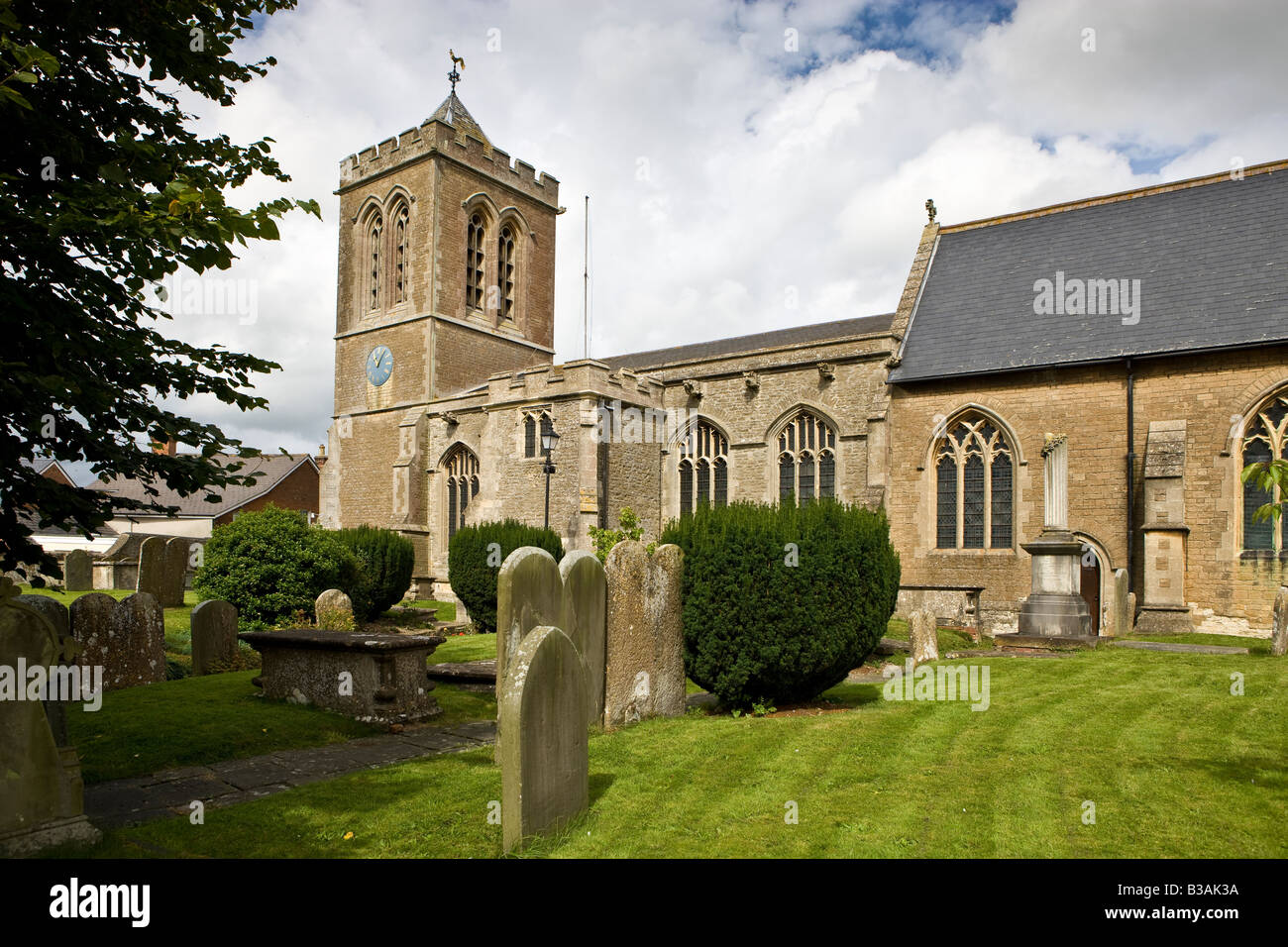 St Bartholomews e Chiesa di Tutti i Santi Wootton Bassett Wiltshire Foto Stock