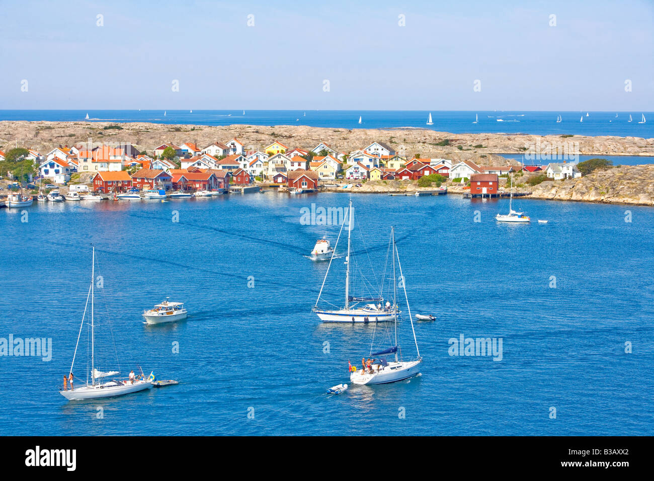 La Svezia WEST COAST SMÖGEN BOHUSLÄN VELA IN COSTA OVEST ARCIPELAGO Foto Stock