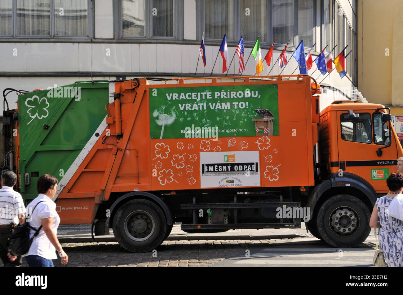 Praga camion della spazzatura, Repubblica Ceca. Foto Stock