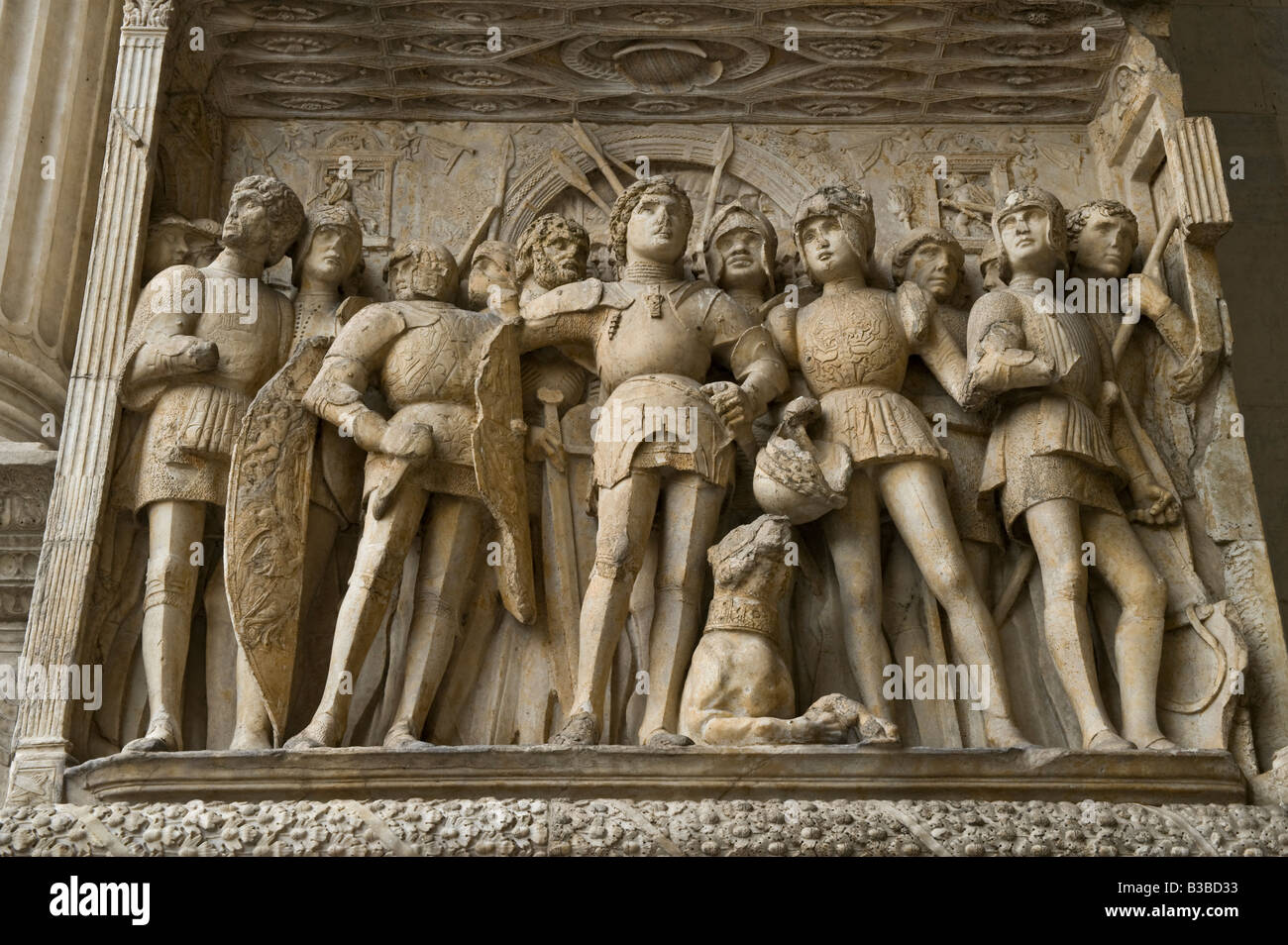 Dettaglio del bassorilievo scultura su l'Arco di Trionfo Foto stock - Alamy