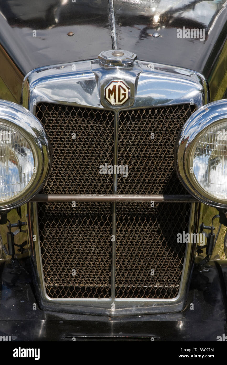 Classic 1933 MG J2 roadster la griglia del radiatore Foto Stock