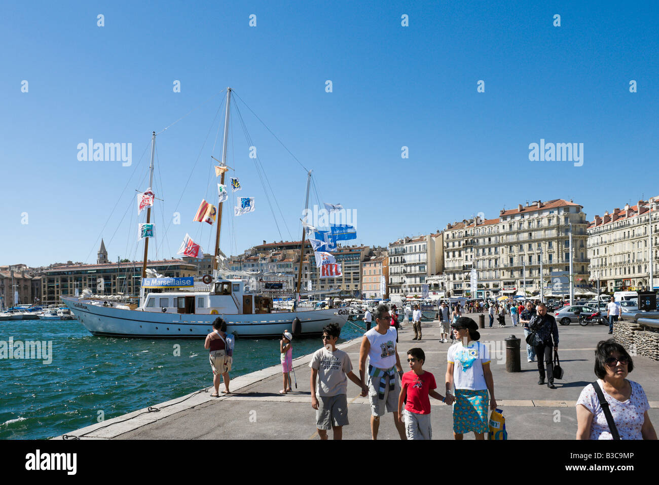 Il Quayside in Vieux Port, Quai des Belges, Marsiglia, Cote d'Azur, in Francia Foto Stock