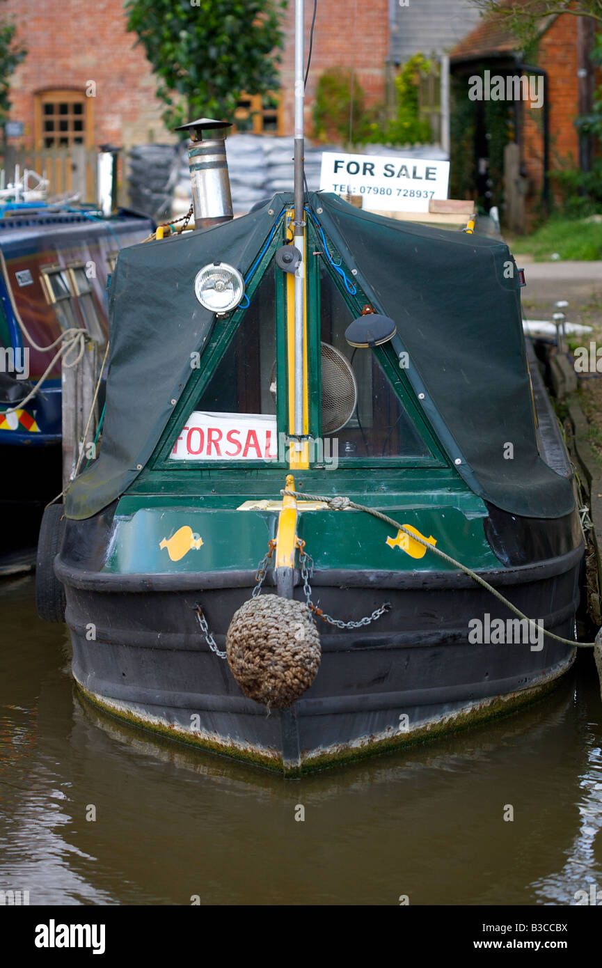 Canal Boat per la vendita Foto Stock