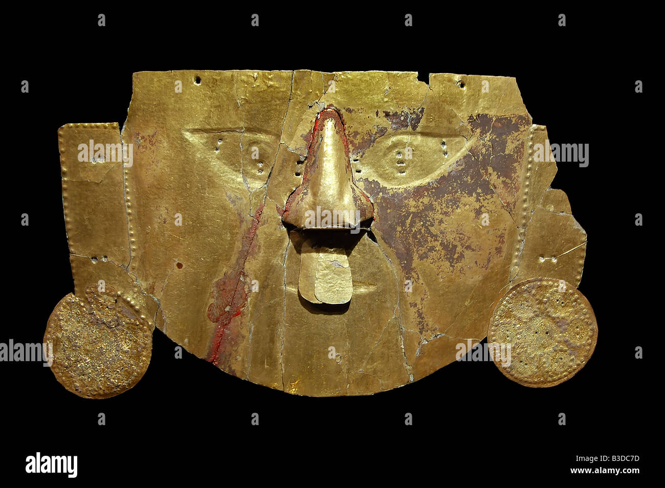 Oro maschera Inca con sfondo nero Foto Stock