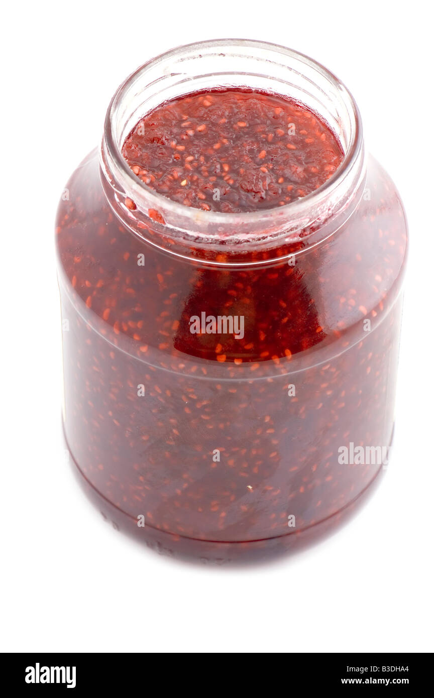Oggetto su bianco marmellata di lamponi vasetto in vetro Foto Stock