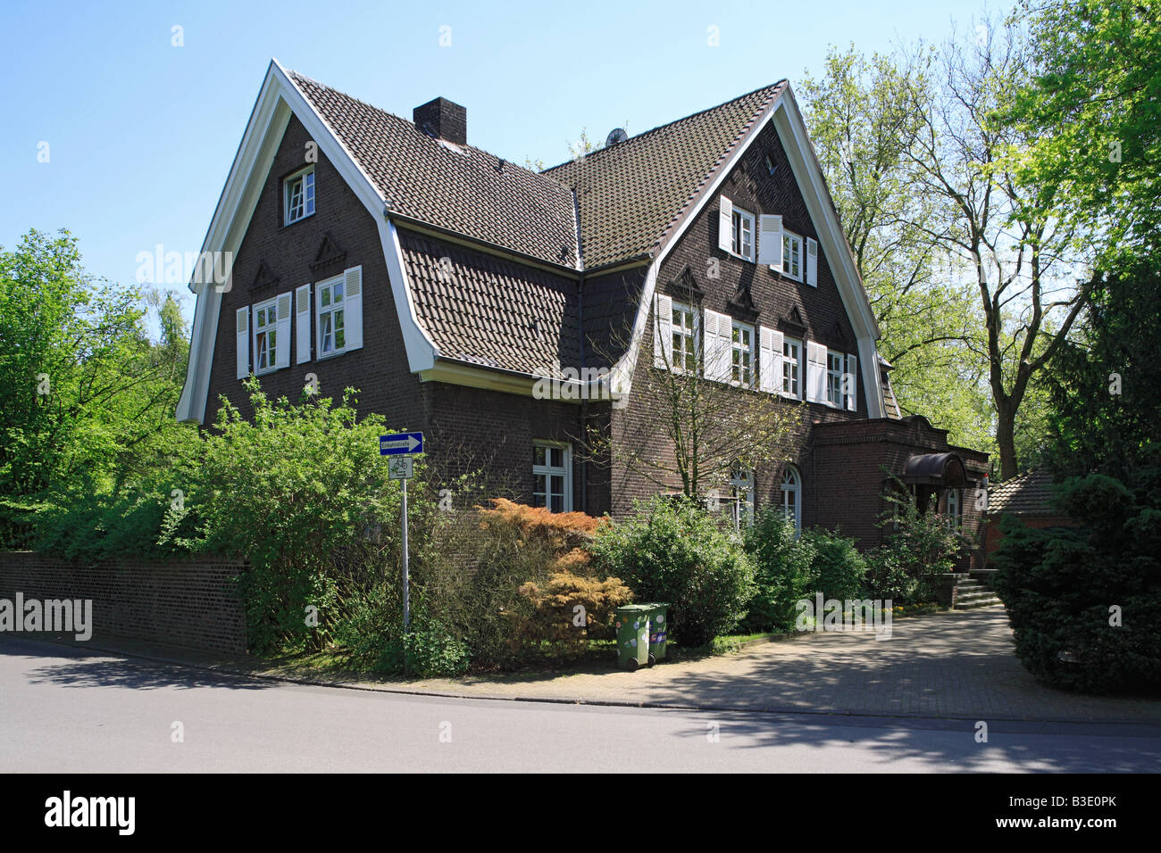 Route der Industriekultur, Beamtensiedlung Grafenbusch der Gutehoffnungshuette in Oberhausen-Neue Mitte, Wohnhaeuser, Backsteinh Foto Stock