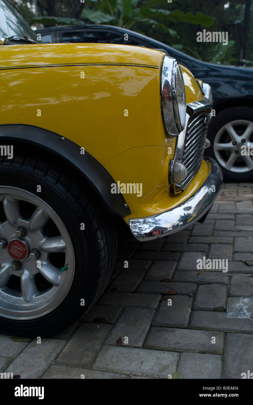 Mini è una piccola vettura che è stata prodotta dalla British Motor Corporation dal 1959 fino al 2000 Foto Stock