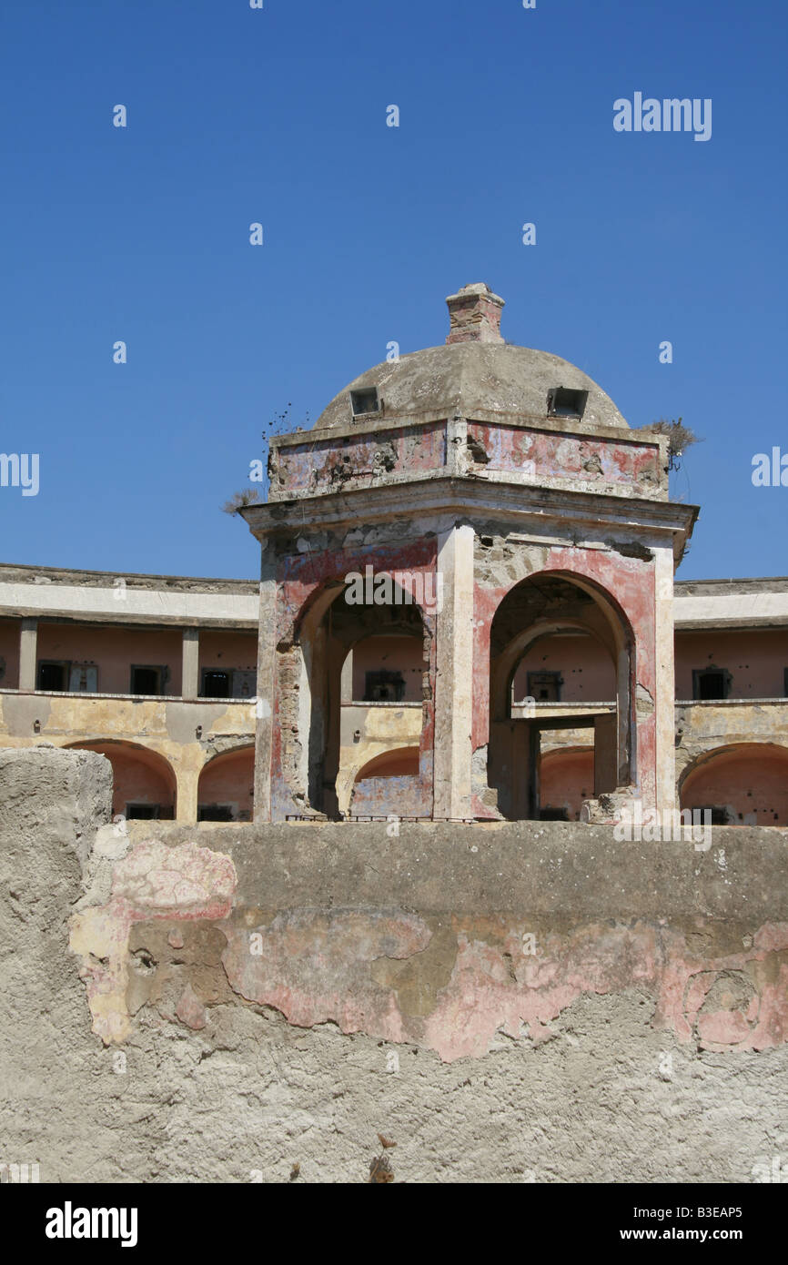 Vecchio carcere borbonico sull isola di santo stefano, Italia Foto Stock