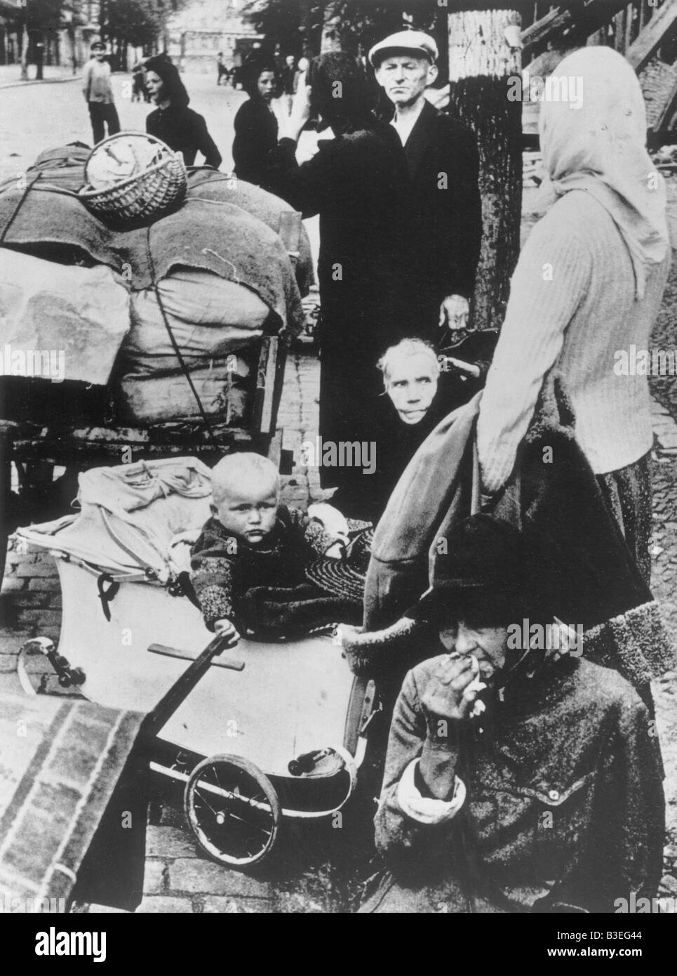 I rifugiati / Berlino / 1945 Foto Stock