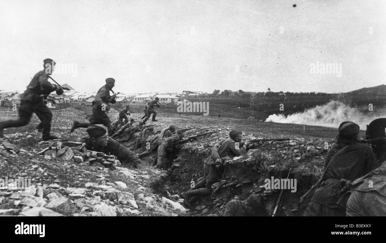 Soldati russi che attacca / Foto Foto Stock