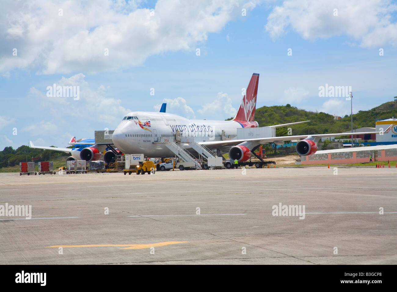 Virgin Atlantic 747 all aeroporto di Antigua Foto Stock
