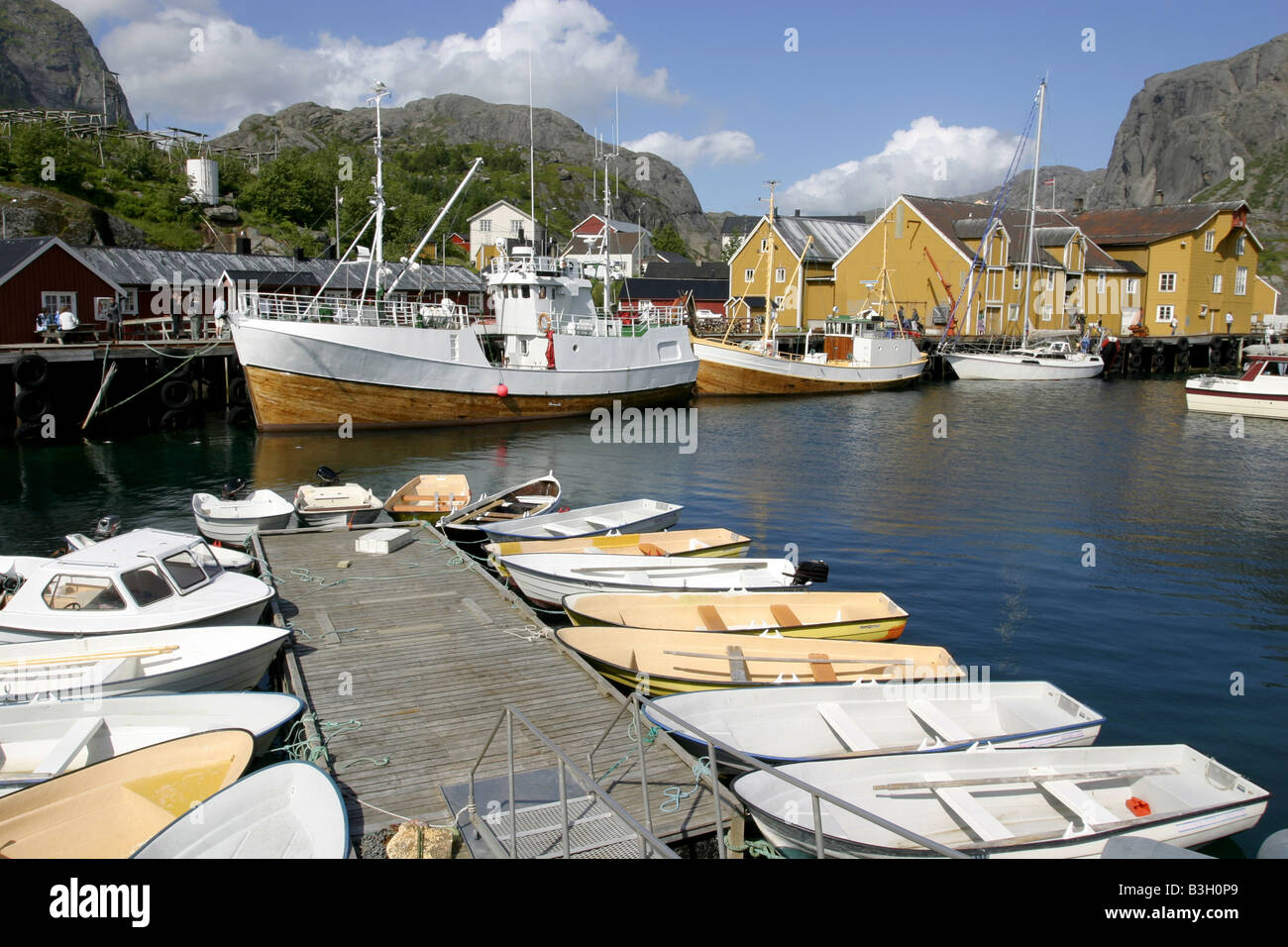 Porto di nusfjord Foto Stock