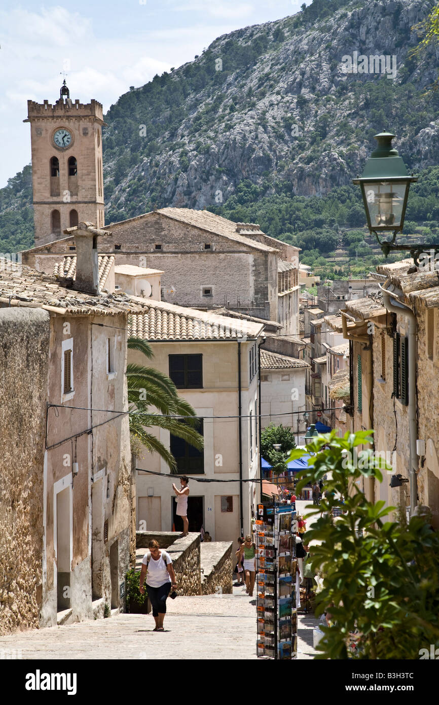 Tetti di Pollenca, Mallorca Foto Stock