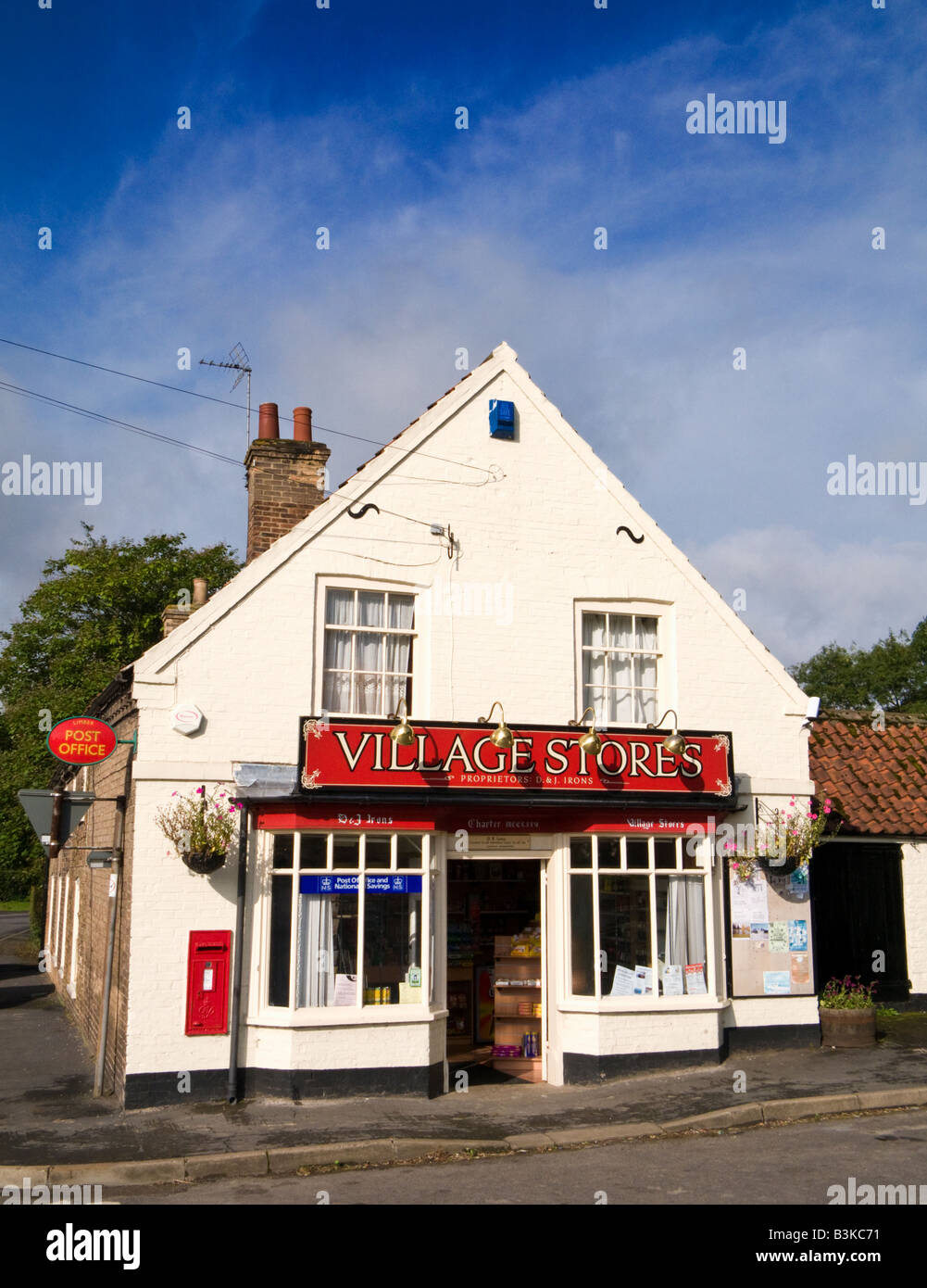 Rural British Post Office e village store, Lincolnshire, England, Regno Unito Foto Stock