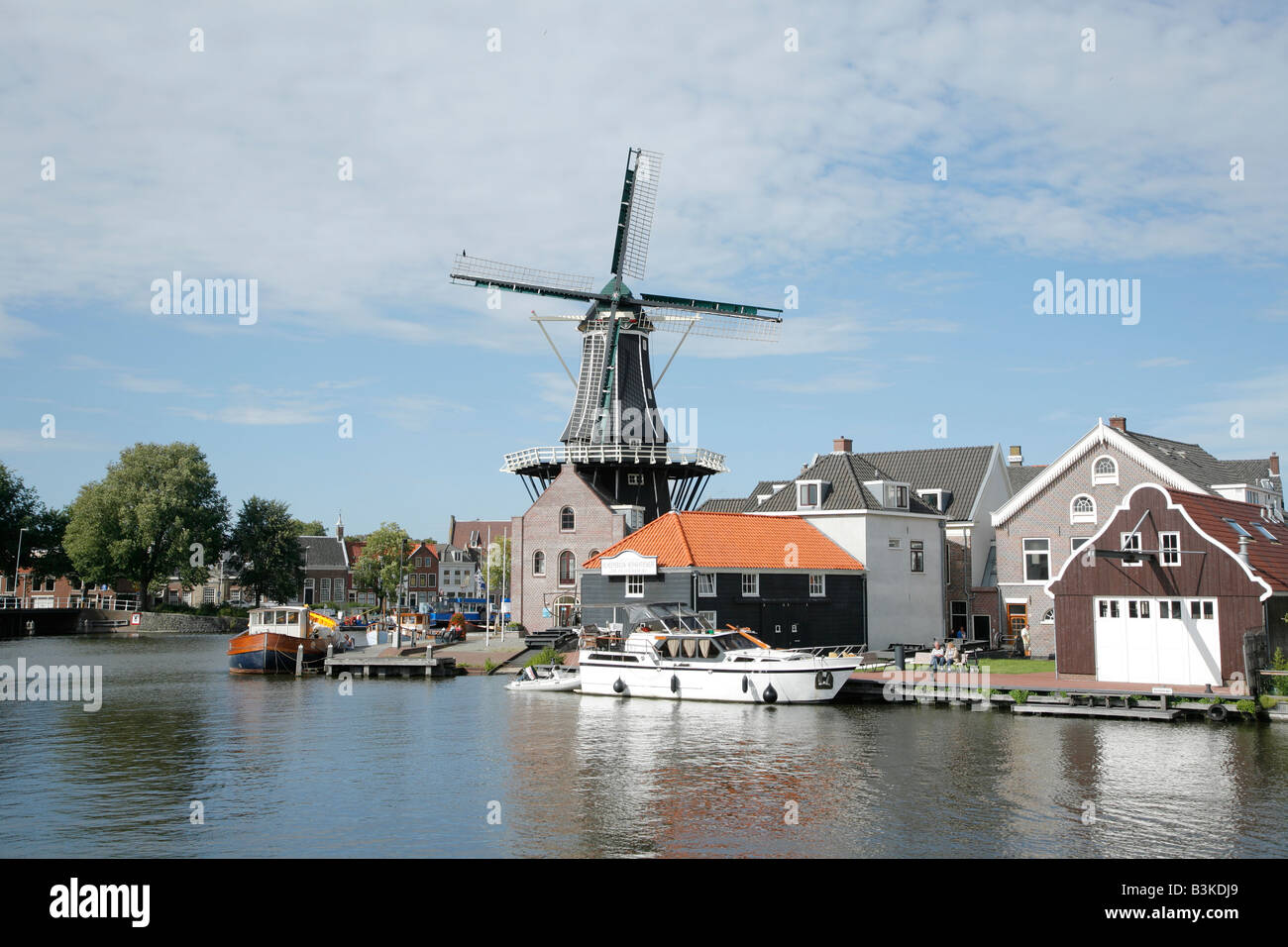 Il mulino a vento, Haarlem, Paesi Bassi, Olanda Foto Stock