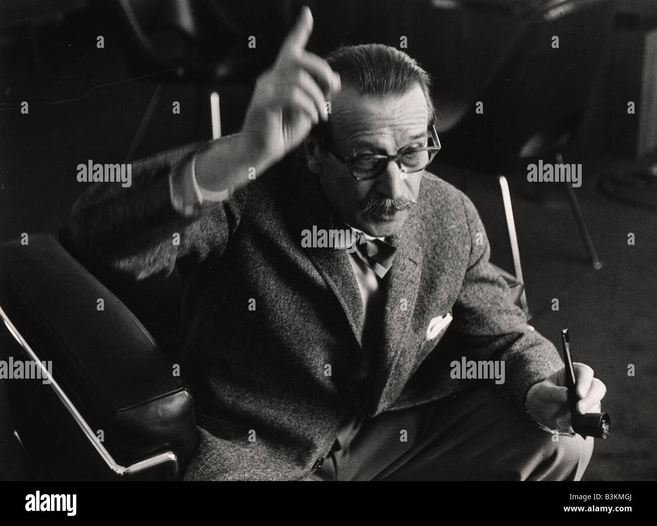 GEORGEs SIMENON romanziere francese nel 1979 più famoso per la sua creazione detective Inspector Maigret Foto Stock