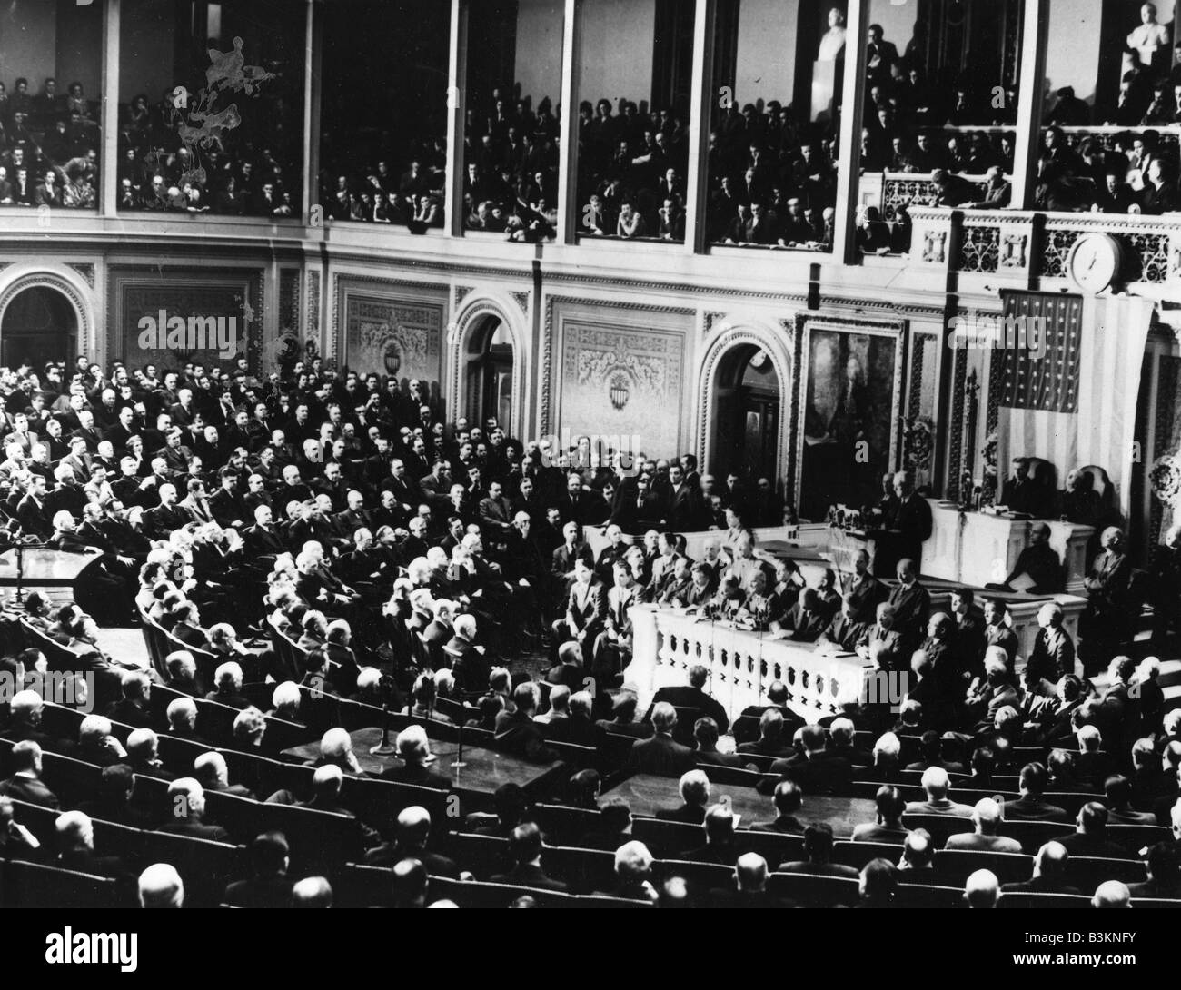 Il presidente Roosevelt offre il suo 'day di infamia l' intervento al Congresso 8 Dicembre 1941 dopo l'attacco giapponese a Pearl Harbor Foto Stock