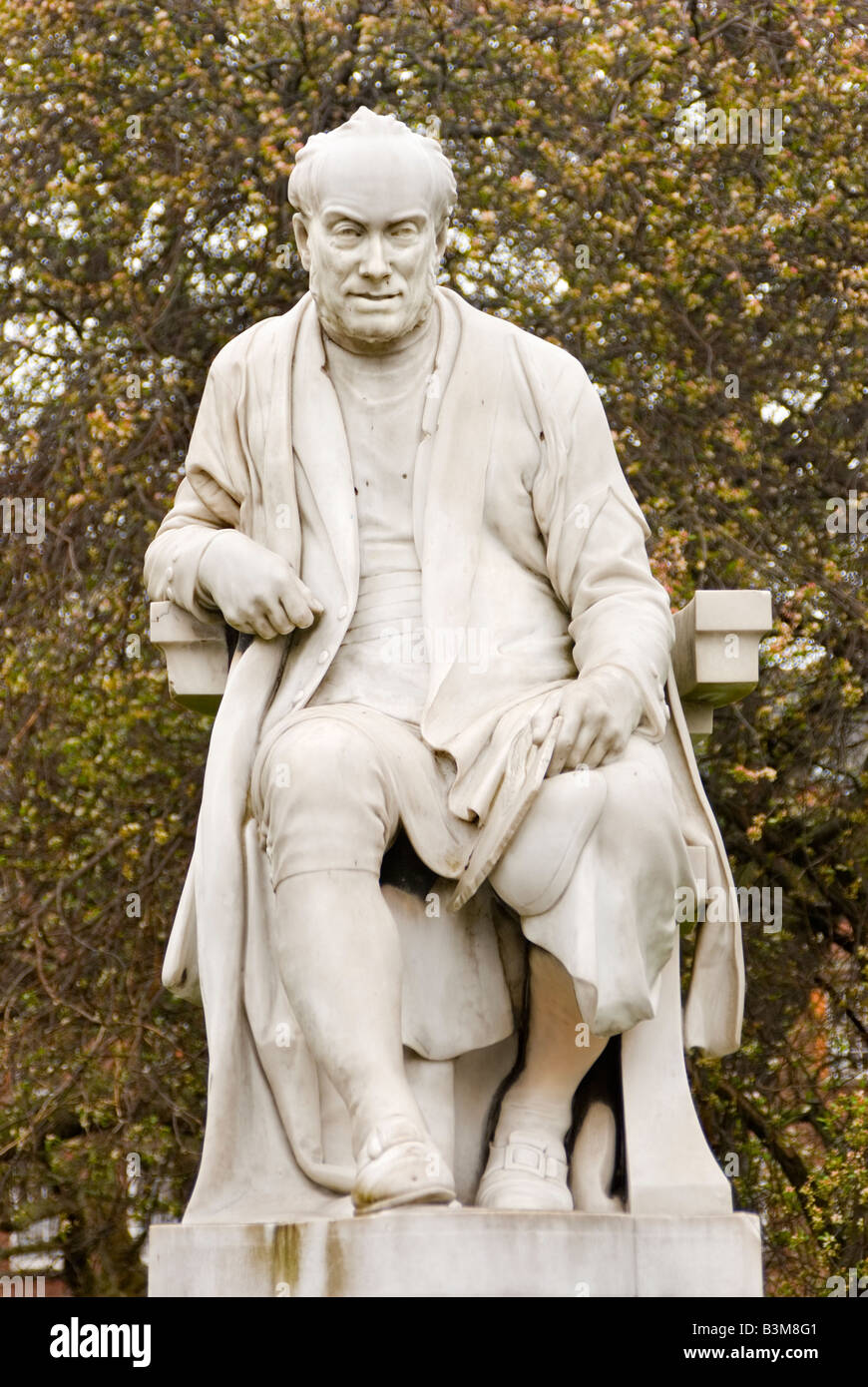 La statua di George Salmone su motivi del Trinity College di Dublino, in County Dublin, Repubblica di Irlanda. Foto Stock