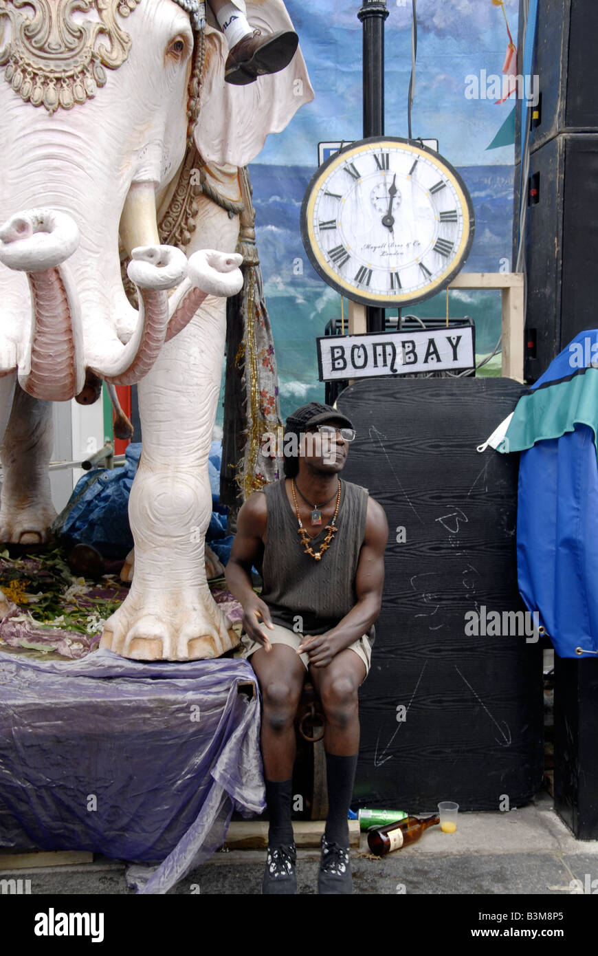 Display di strada annuale al carnevale di Notting Hill 2008 Foto Stock