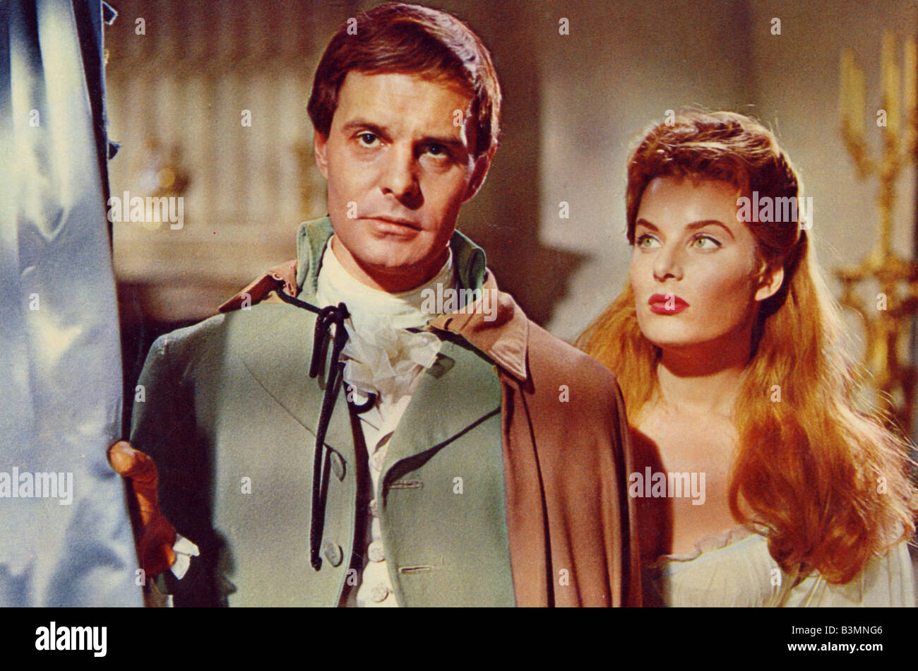 Esilio pericolose 1957 Rank film con Luigi Giordano e Belinda lee Foto Stock