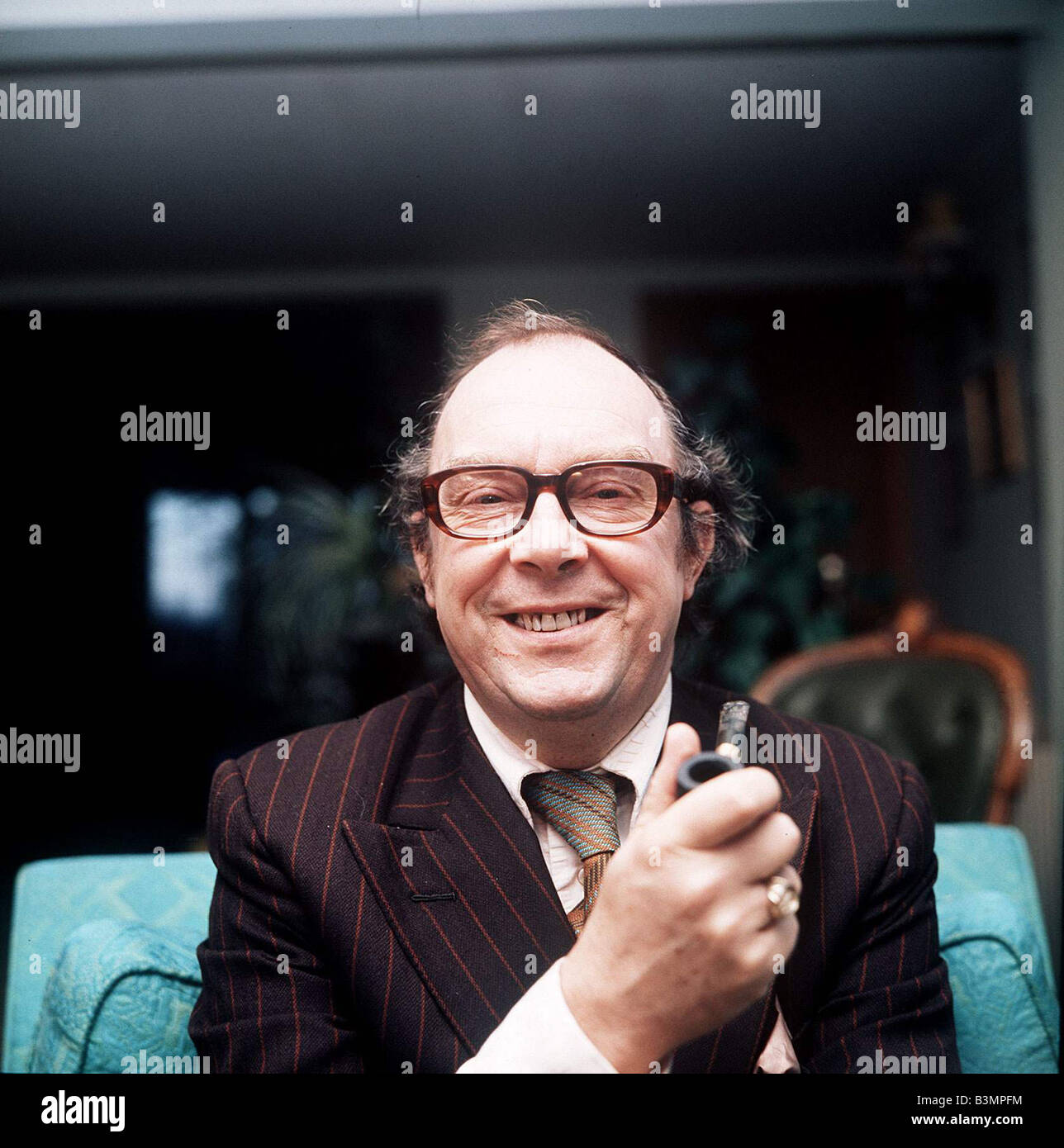 Eric Morecambe comico mirrorpix Foto Stock